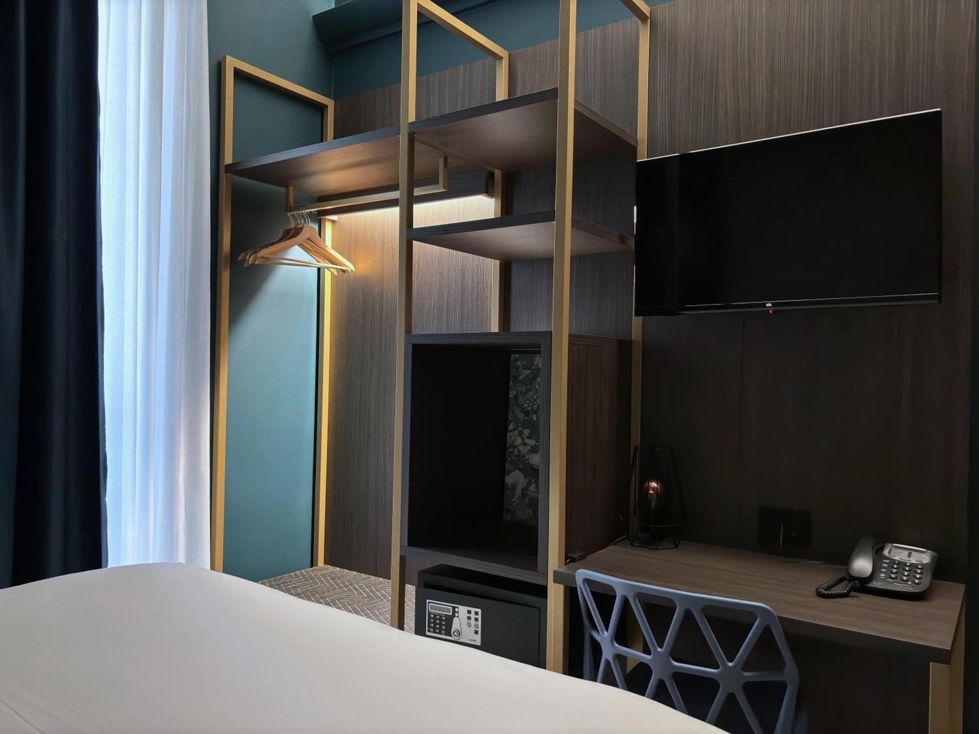 Av Hotel Milano Εξωτερικό φωτογραφία