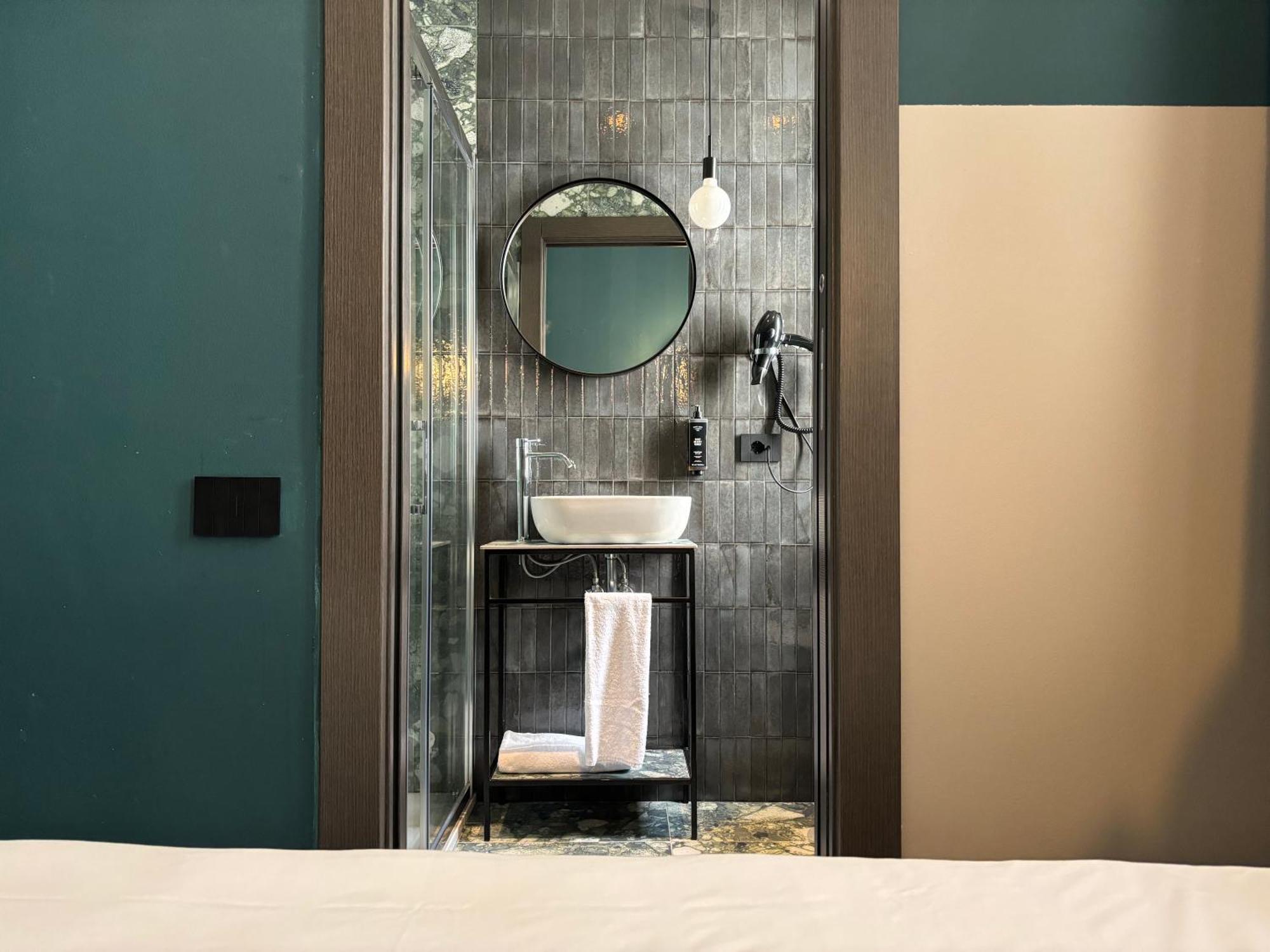 Av Hotel Milano Εξωτερικό φωτογραφία