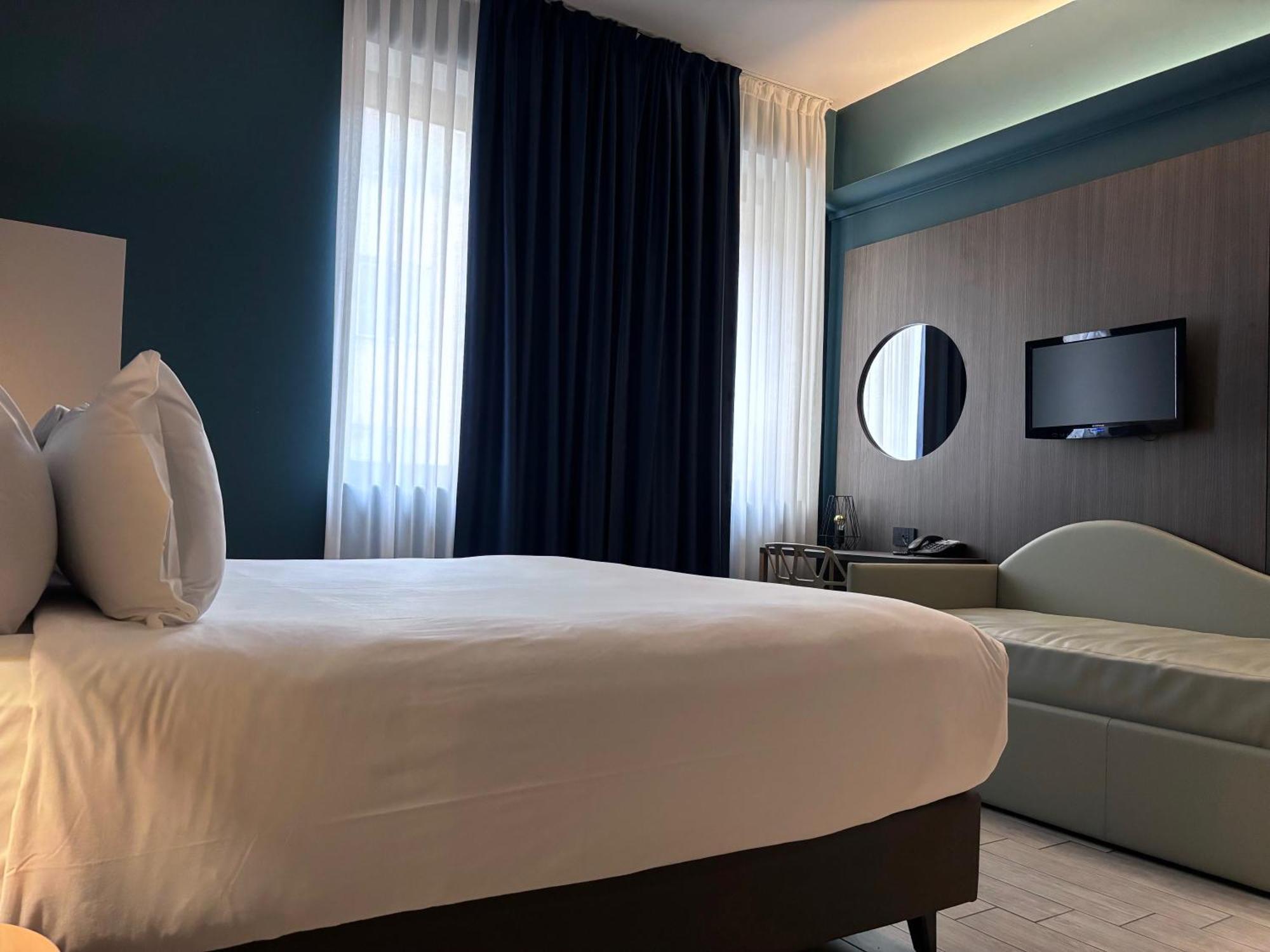 Av Hotel Milano Εξωτερικό φωτογραφία
