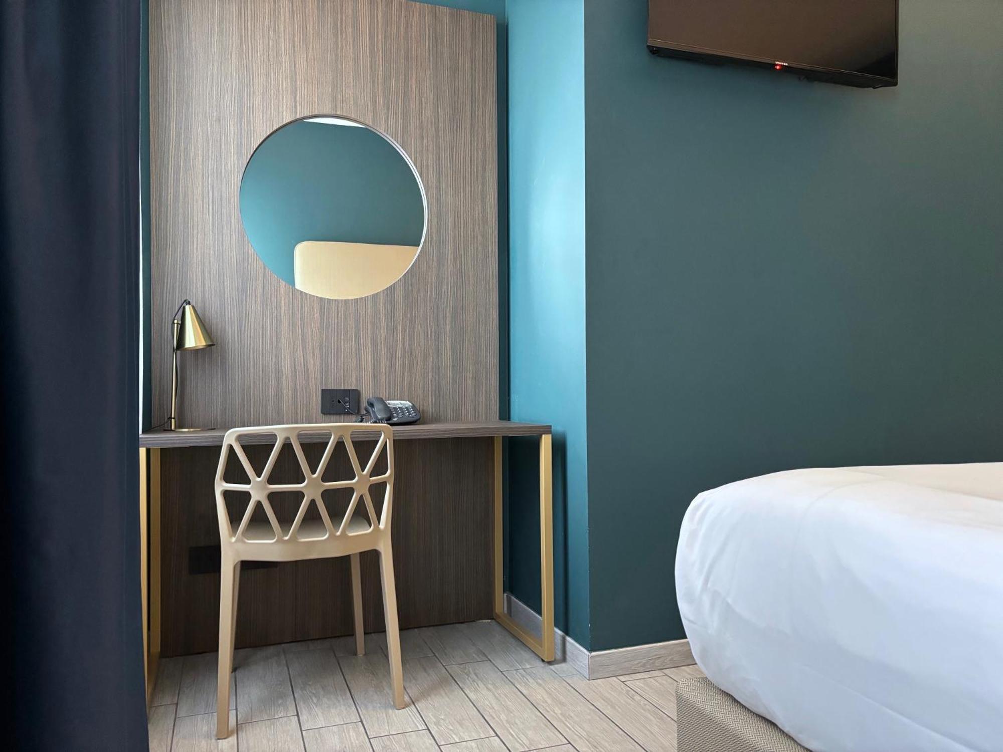 Av Hotel Milano Εξωτερικό φωτογραφία