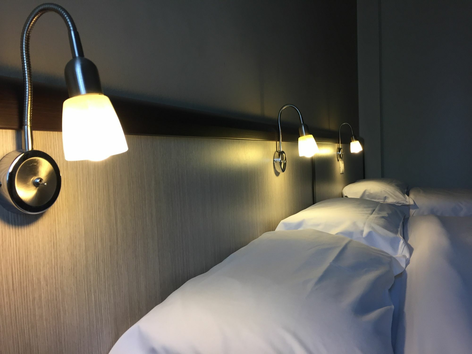 Av Hotel Milano Εξωτερικό φωτογραφία